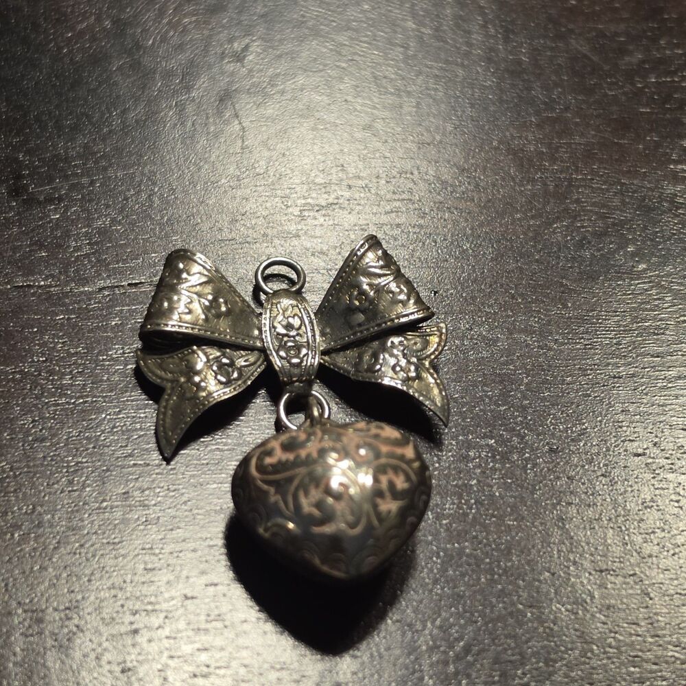 Vintage Silver Ribbon Bow Puffy Heart Pendant Charm Ornate Scroll Repousse